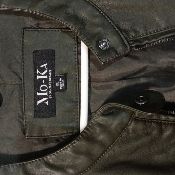 Ladie's faux leather jacket - Picture 3 of 6